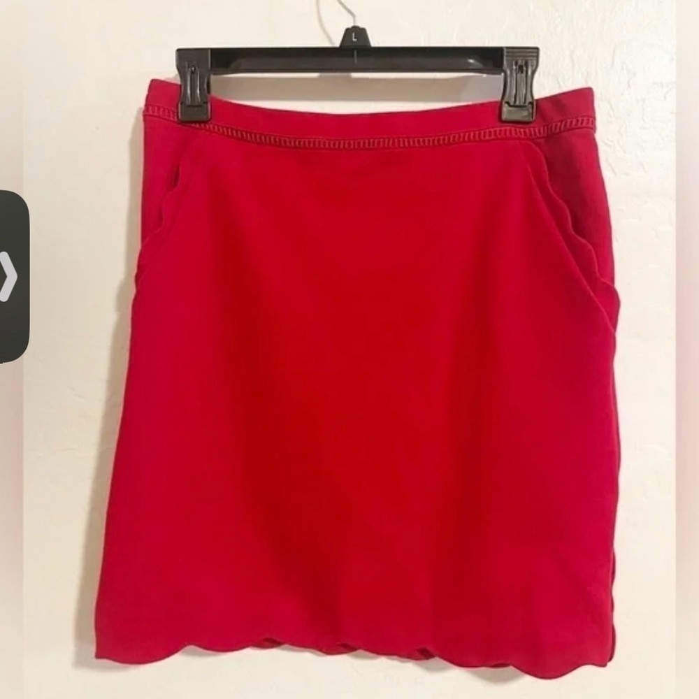 Skies Are Blue Red Scalloped Mini Skirt – Size Large